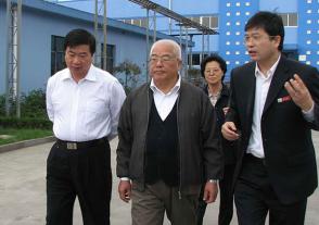 2008年10月日，第十届全国政协常委、曾任安徽省委书记、宁夏回族自治区党委书记黄璜视察金沙js。